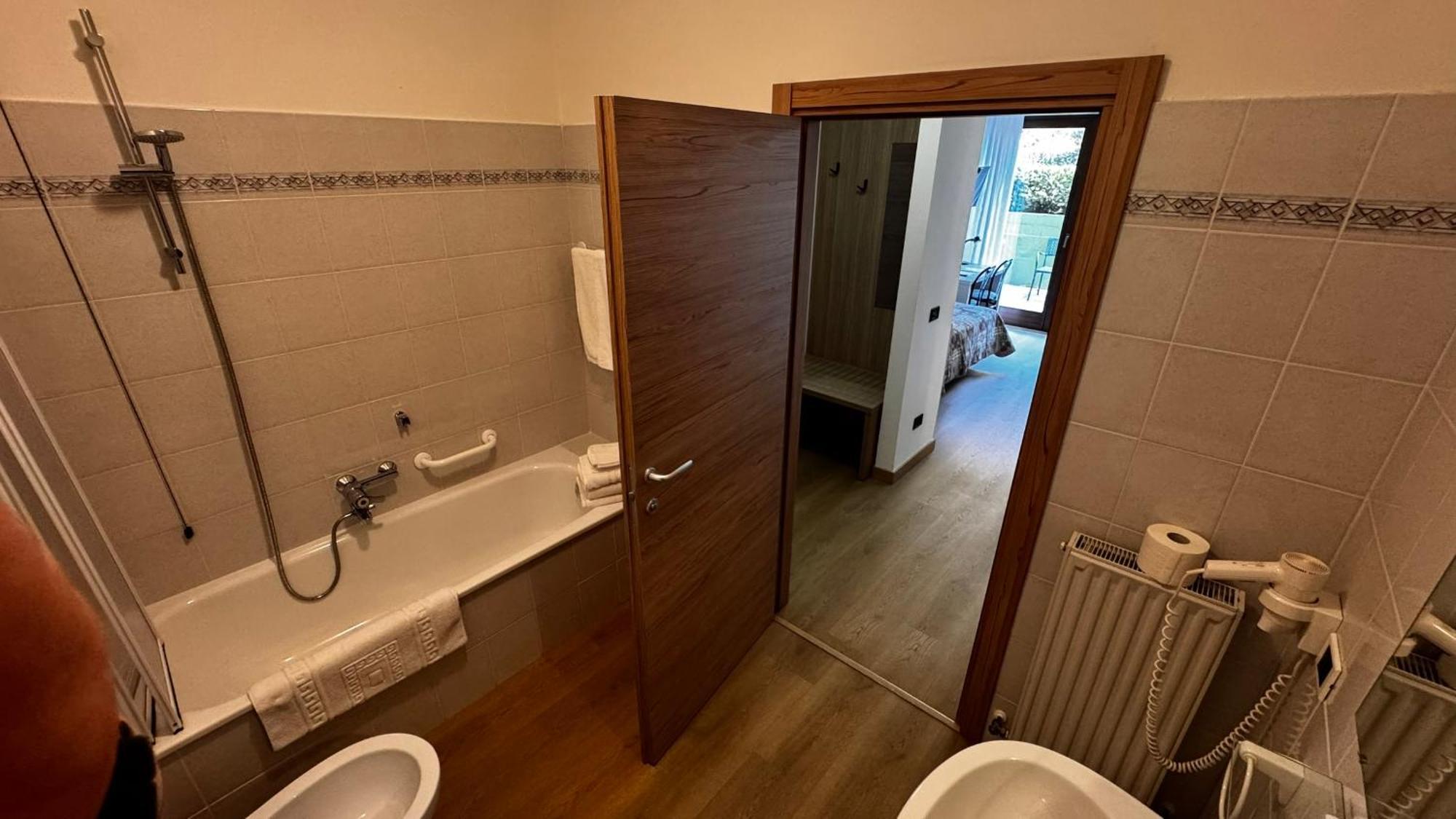 Albergo Stella Alpina Тенно Экстерьер фото